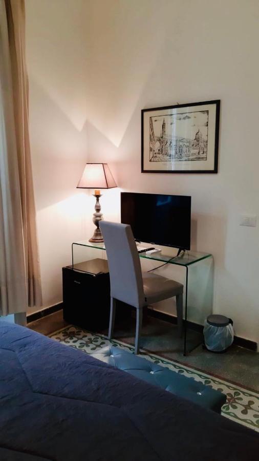 B&B Charme Centre-Ville Artistic & Literary Rooms Palermo Eksteriør bilde